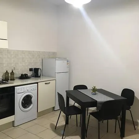 Vicino Autodromo - Flat Near Circuit